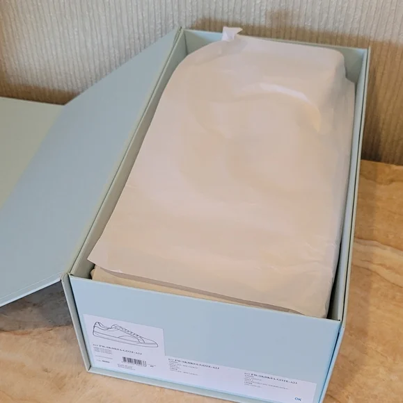 Lanvin DDB0 white Leather Sneakers MSRP $650